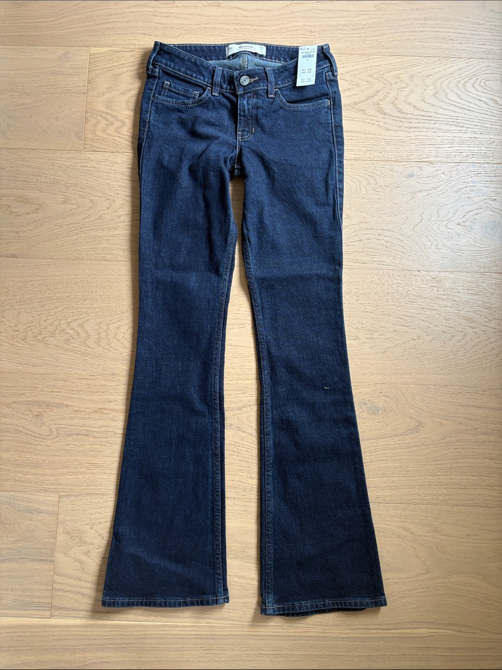 Hollister Dark Indigo Wide-Leg Jeans - Picture 2 of 6